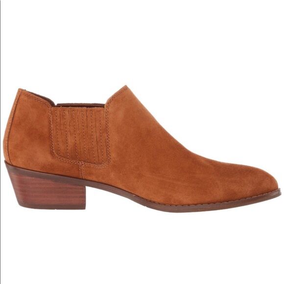 Coach | Shoes | Coach Devin Pointed Toe Ankle Western Boot  New -  Coach Devin suede ankle booties( tan/saddle).